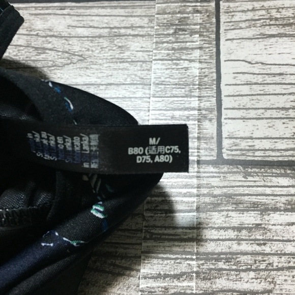 Victoria sport sports bra women’s M blue black - Picture 8 of 9